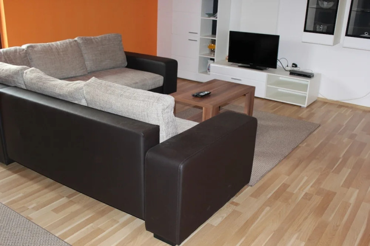 Apartment Radovic Ive