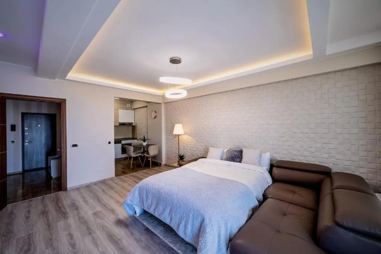 Penthouse Chic by Landev
