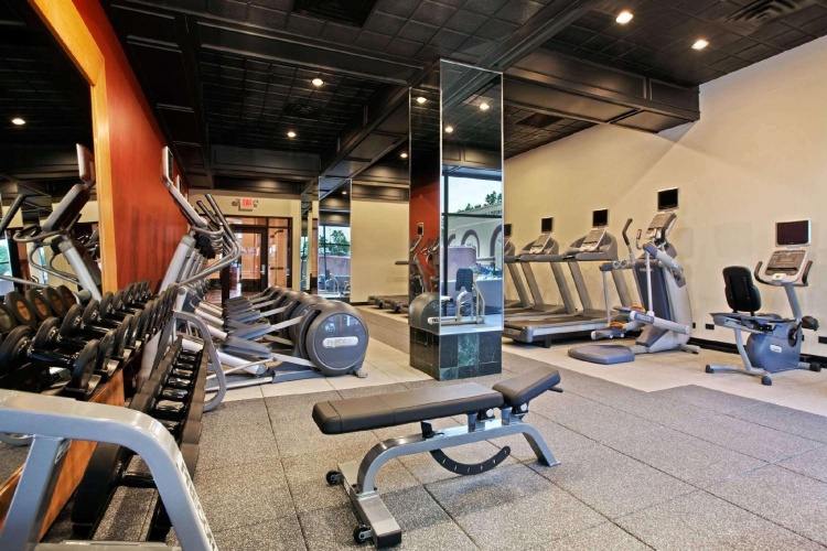 Hilton Chicago/Oak Brook Suites photo 21