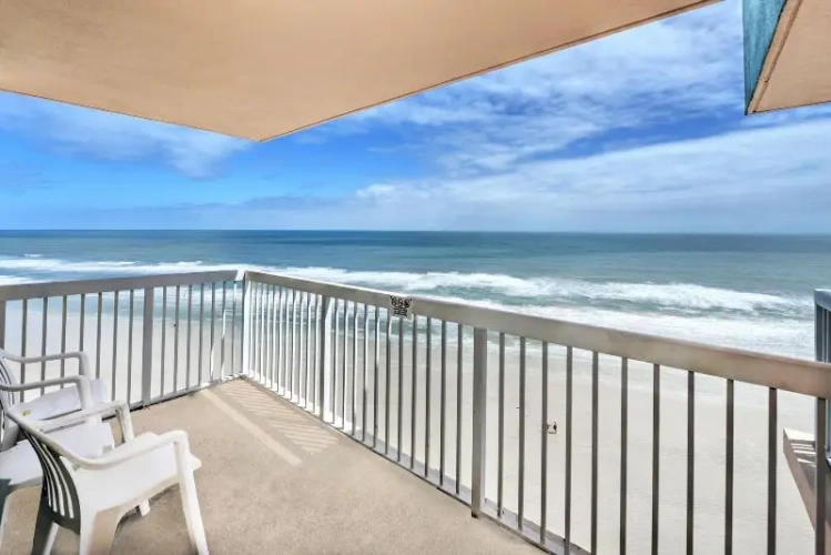 Superior Double room with balcony and with ocean view