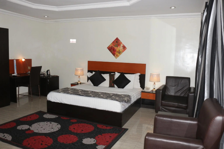 Fresh Spring Hotels & Towers