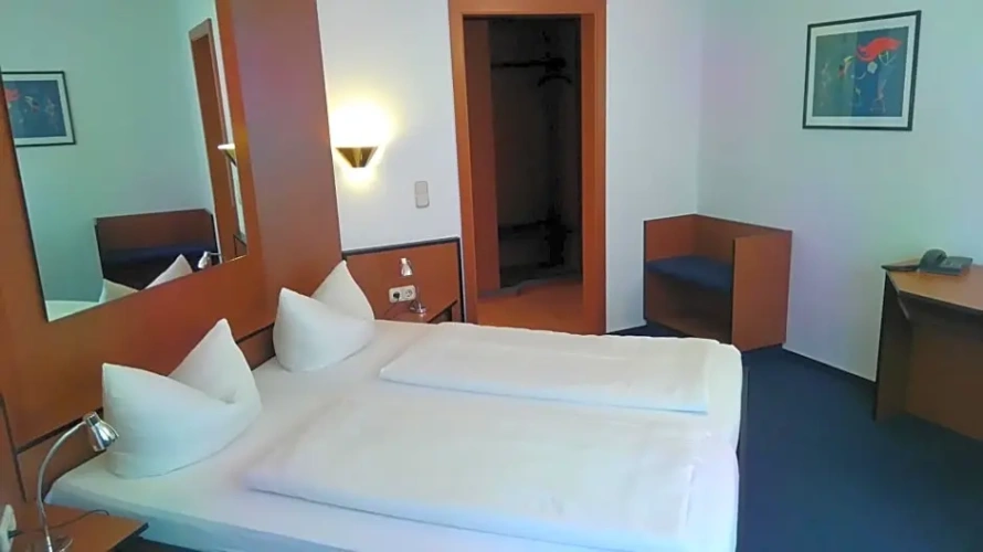 Standard Double room with balcony
