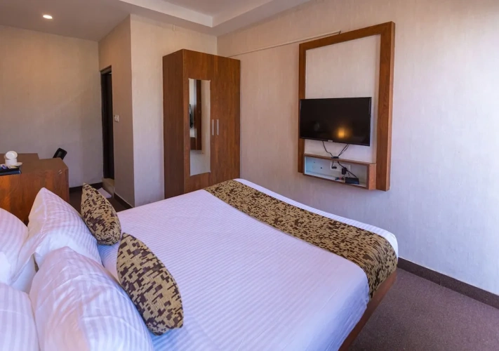 3 Bedrooms Suite
