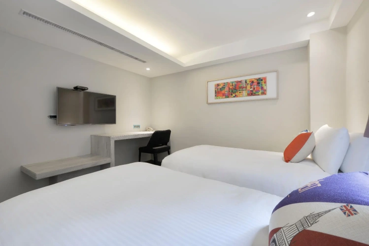 Superior Twin room