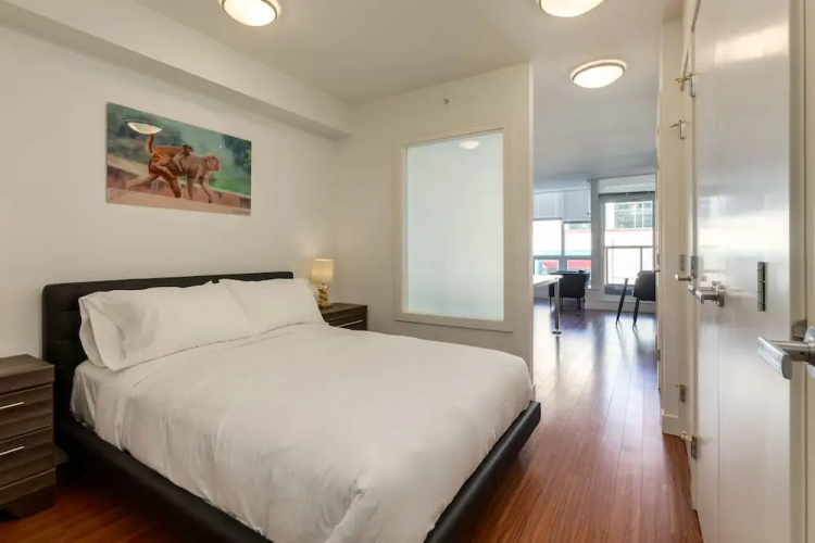 Waterfront Apartments by Corporate Stays