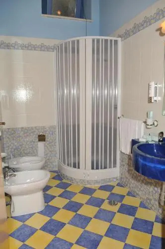 Albergo Roses