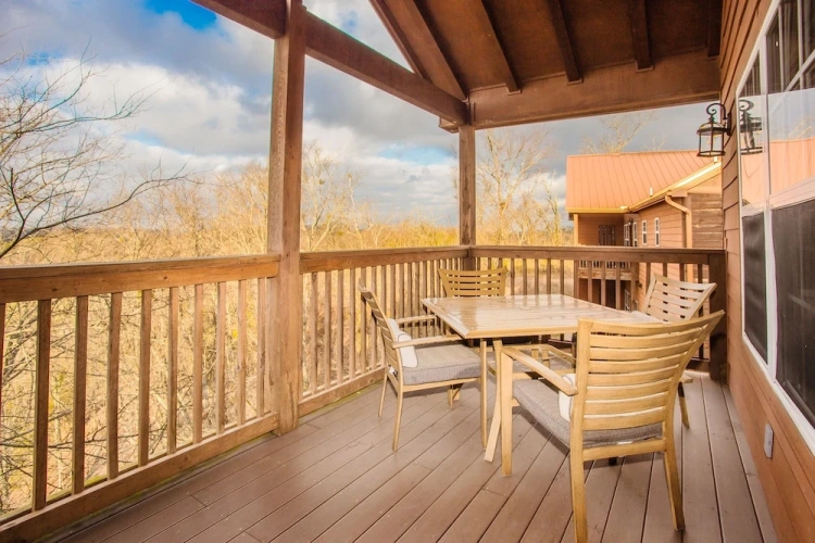 1 Bedroom Apartment with balcony