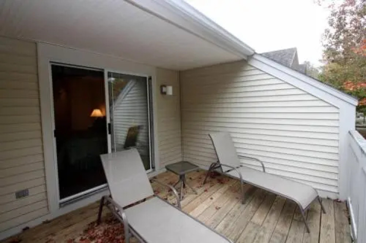 53011 Lakeshore Dr.
