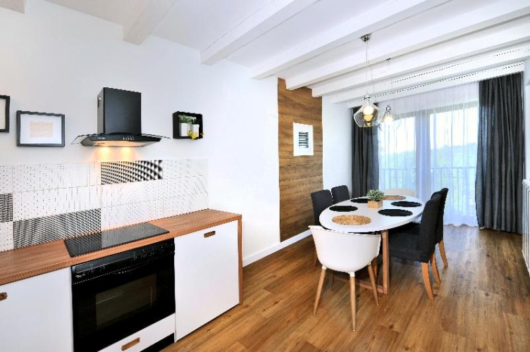 4 Bedrooms Bed in Dorm with balcony
