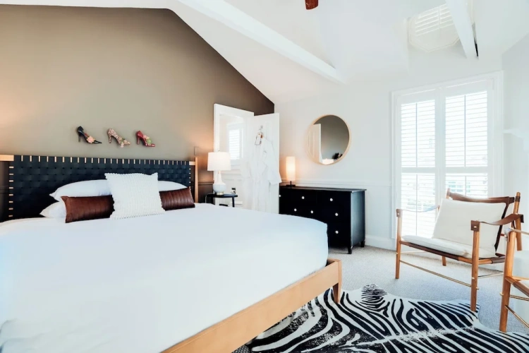 Deluxe Single room