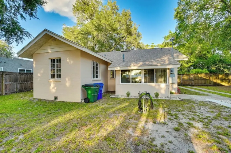 Winter Haven Abode Near Lakes & Attractions