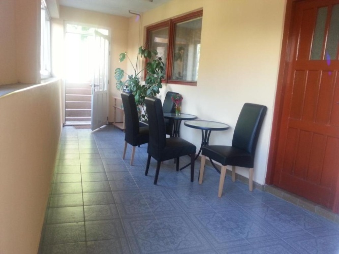 2 Bedrooms Apartment with view
