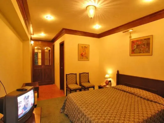 Mount N Mist Hotel