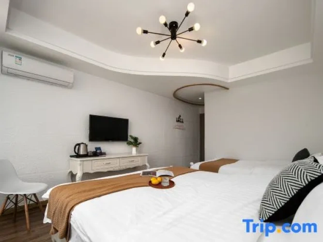 Standard Twin Family room