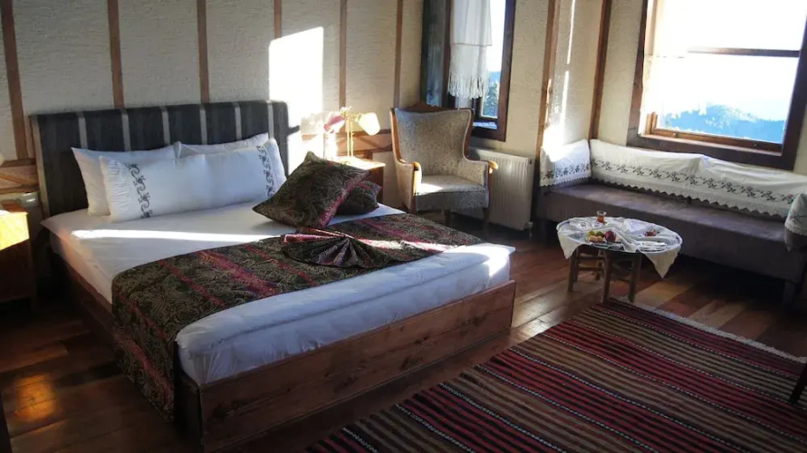 Zifin Hotel