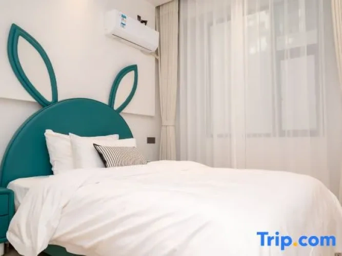 Deluxe Family Suite