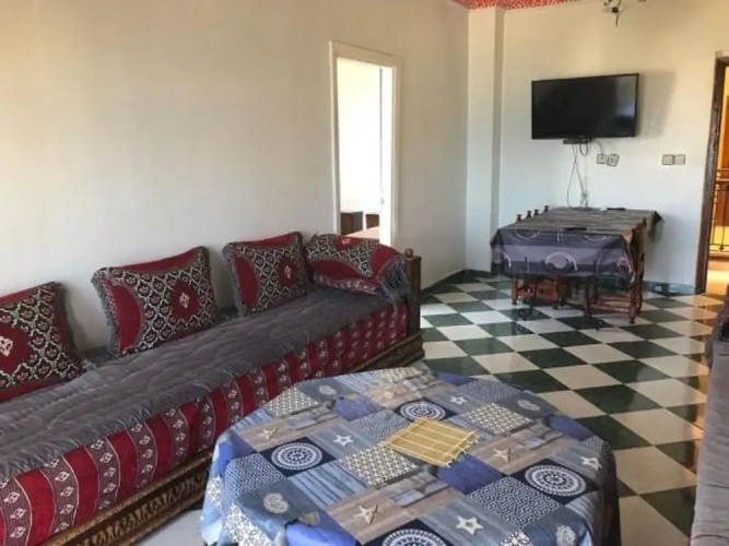 3 Bedrooms Apartment