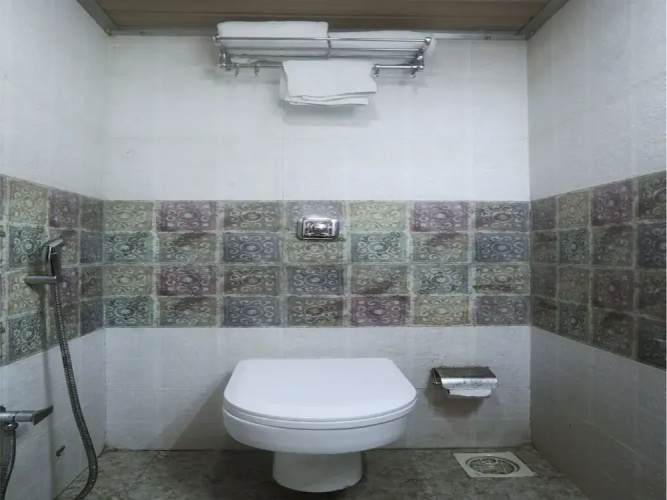 OYO 4186 Hotel Oyster