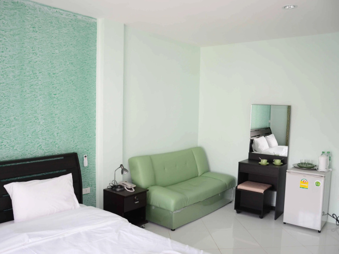 Emerald Hotel Chonburi