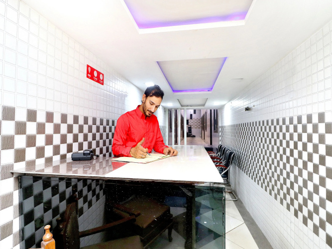 Hotel O Max
