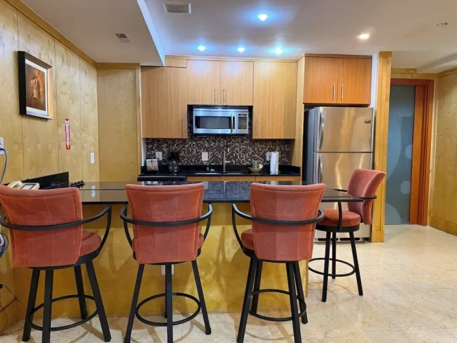2 Bedrooms Business Apartment