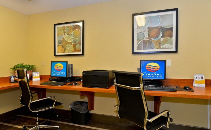 Comfort Inn & Suites Near Universal Orlando Resort photo 13