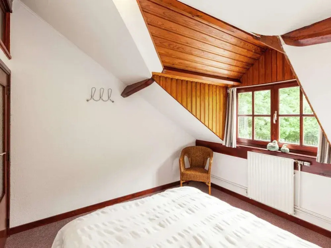 Peaceful Nature Stay in Bohon