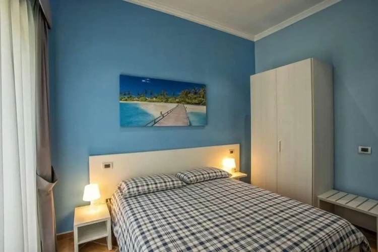 Standard Double room with land view