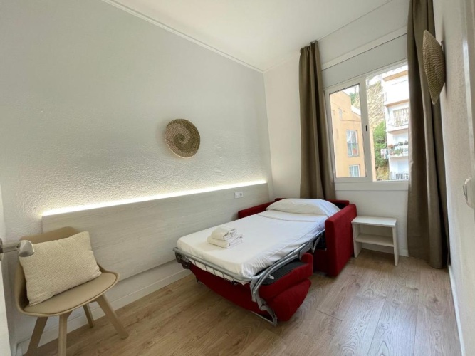 1 Bedroom Double Apartment