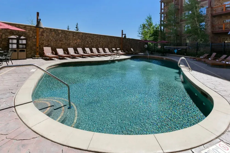 White Pines 1-BD Penthouse at Westgate - Tycoon