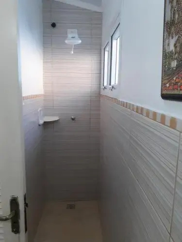 SUíTE ENSEADA 01