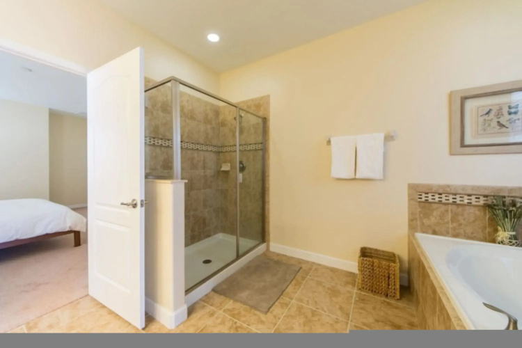7 Bed Sophisticated Champions Gate Pool Home