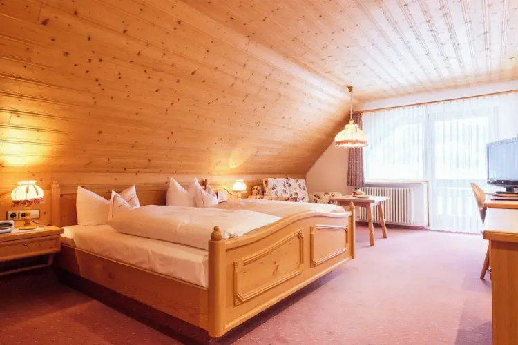 Hotel Sonne-Post