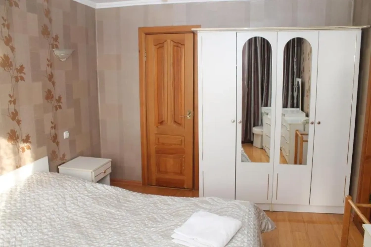 Deluxe Quadruple room with view