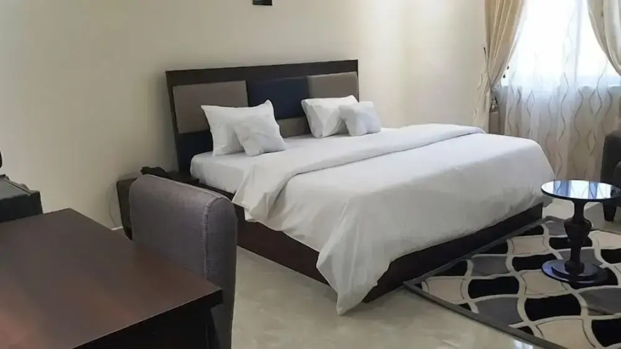 Udeme Hotels