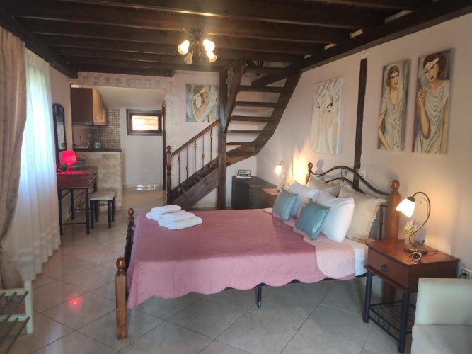 2 Bedrooms Cottage