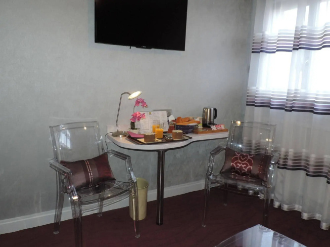 Logis Auv'hotel