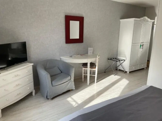 Standard Double room with view