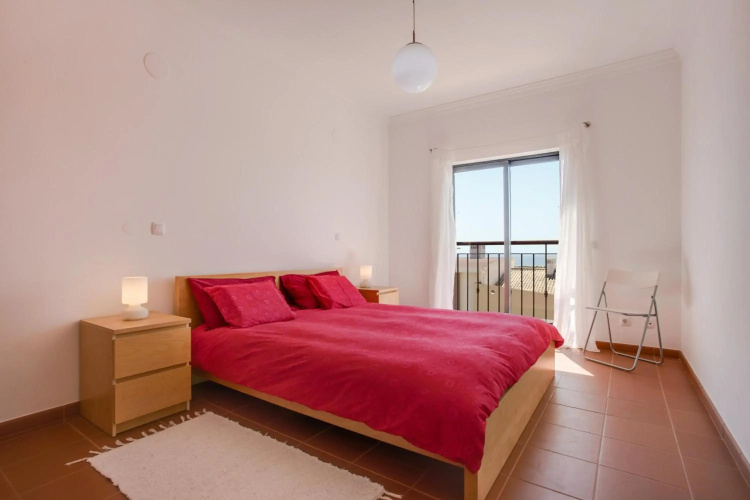 Meia Praia Beach Apartment