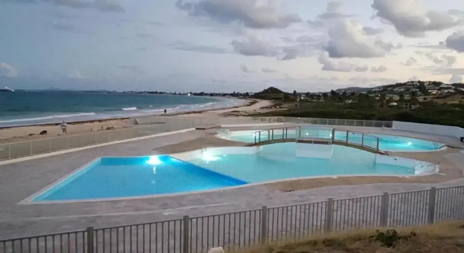 Charm And Sea, Large Studio Designed by Architect