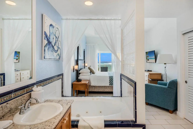All-Inclusive - Wyndham Reef Resort Grand Cayman