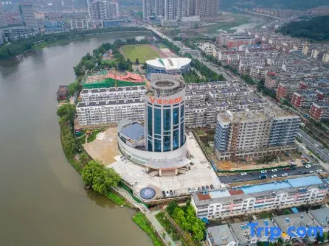 Vienna Hotel (Xinxian store)