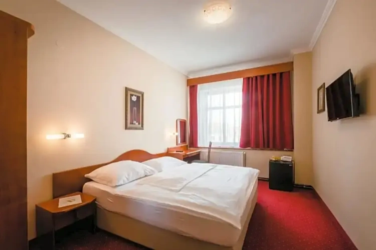 Standard Double room with view