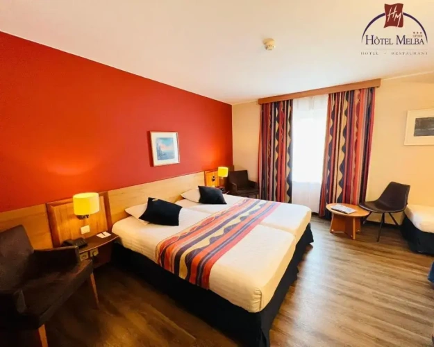 Standard Triple room