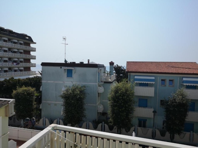 Standard Double room with balcony and with partial sea view