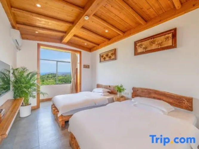 Superior Family Suite with sea view