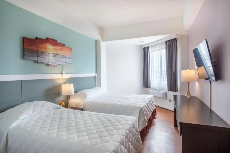 Quadruple Suite