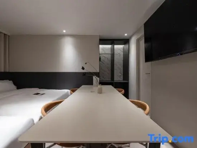 Standard Twin Family room