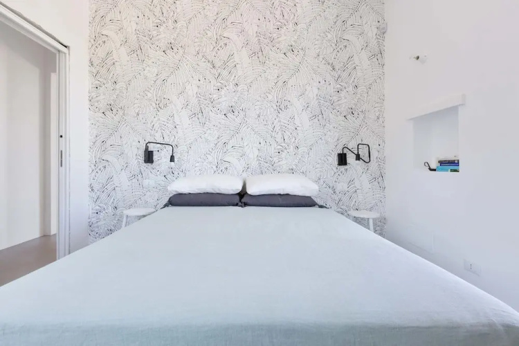 Casale con Cipresso