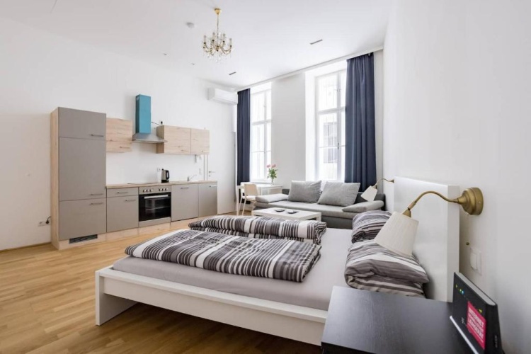 1 Bedroom Apartment